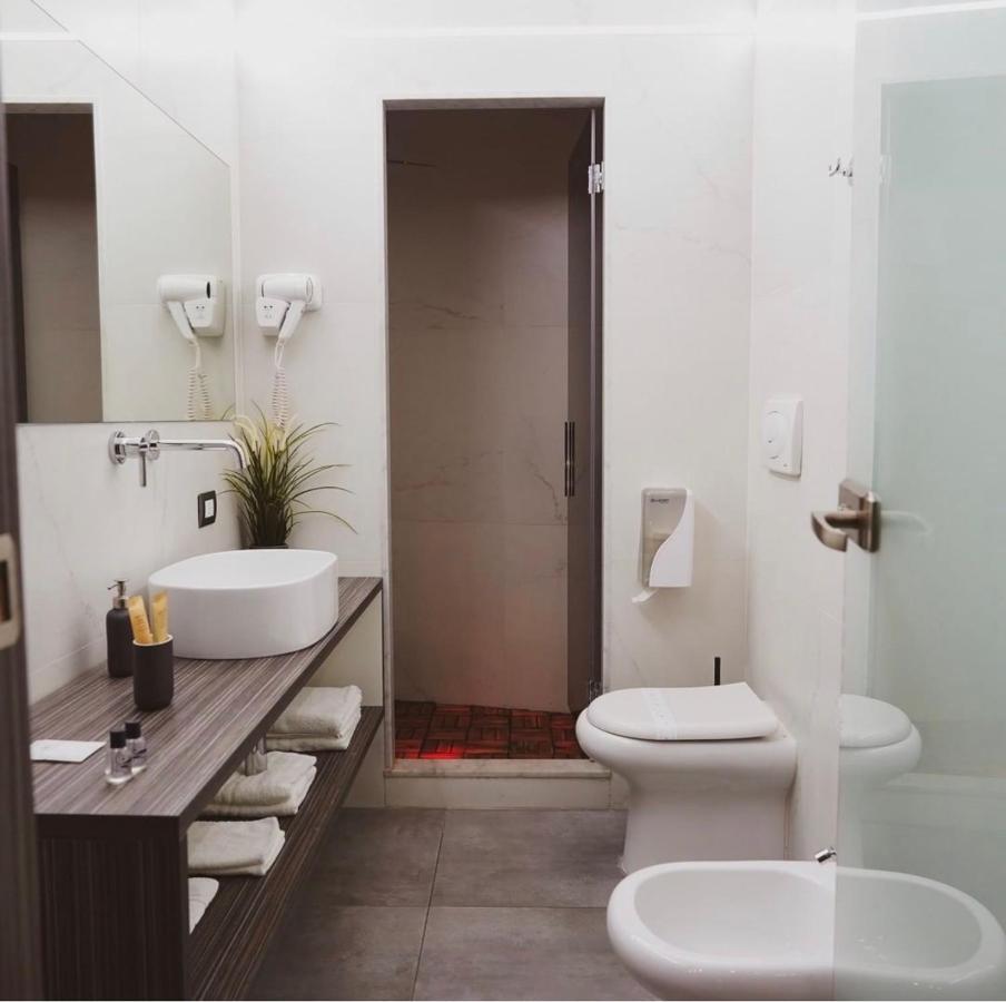 Umberto I° Suite & Spa Νάπολη Εξωτερικό φωτογραφία