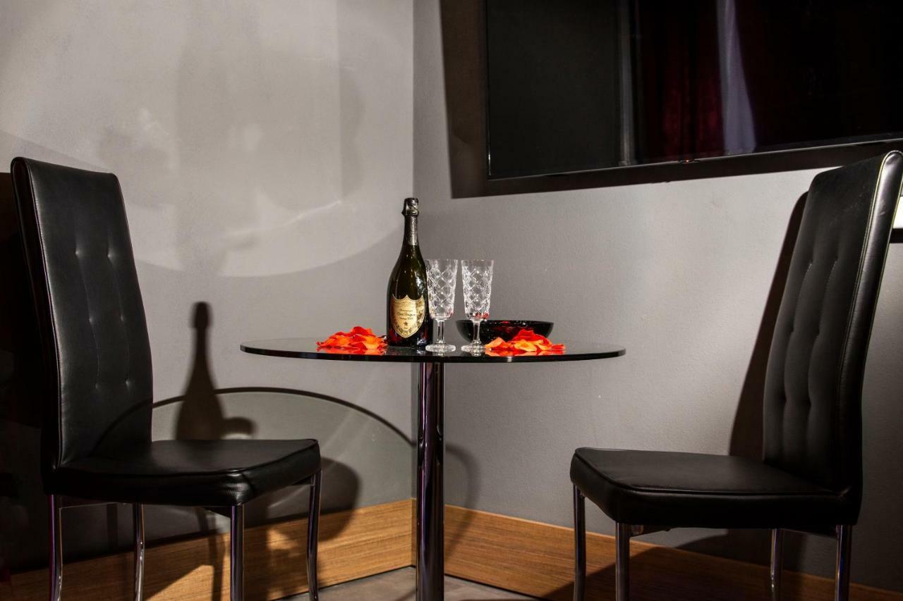 Umberto I° Suite & Spa Νάπολη Εξωτερικό φωτογραφία